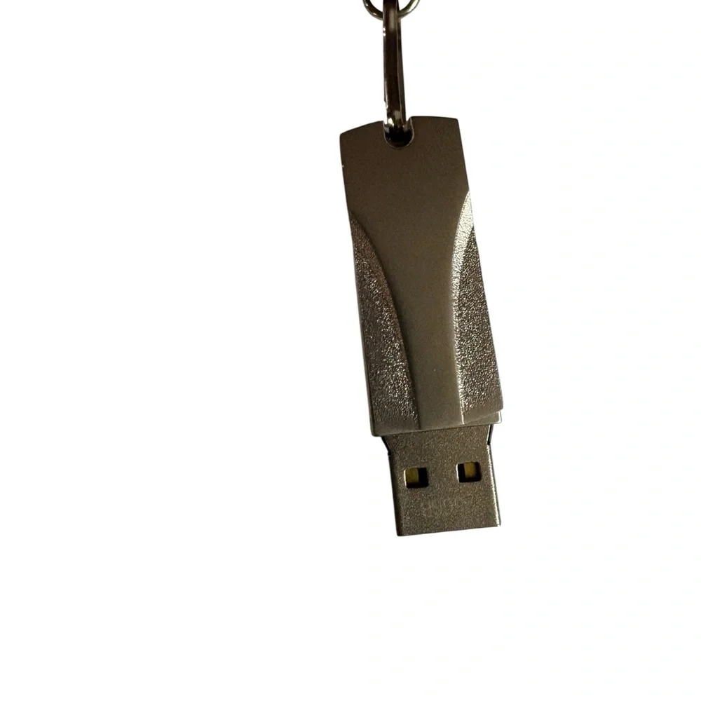 Silver USB Flash‎ Drive Keychain